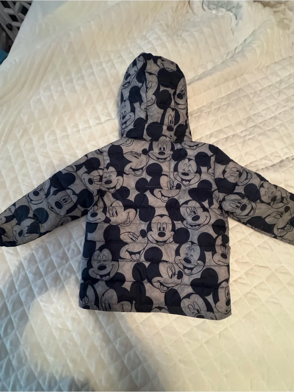 Baby Gap Disney Mickey Mouse Lightweight Puffer Jacket – 2T